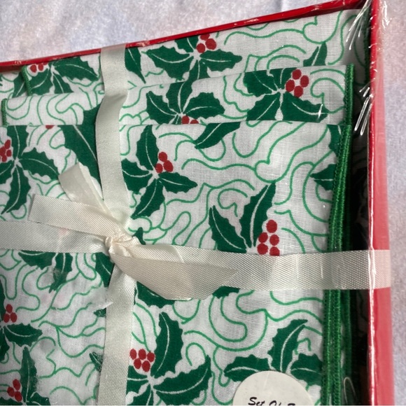 Vintage set of 6 luncheon napkins with matching table runner- Christmas - Picture 2 of 8